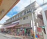 デイリーカナート 伏見桃山店まで193m