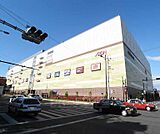 イオンモールKYOTOまで184m 京都駅南側にあるイオンモール。ショッピングだけでなく映画館でも楽しめる大型エンターテイメントモールです。