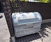 専用のごみ捨てＢＯＸがあります。