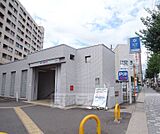 椥辻駅まで1500m