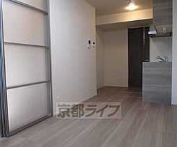 近鉄京都線 久津川駅 徒歩6分の賃貸アパート 1階1LDKのリビング/ダイニング