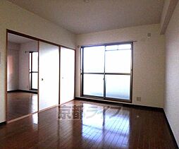 ＶＩＡ　ＳＡＣＲＡ　京田辺 201 2階3LDKのリビング/ダイニング