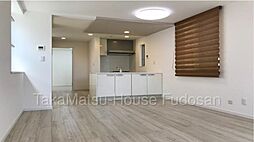 初台1丁目戸建 3LDKのリビング/ダイニング