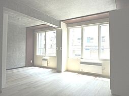 Ｃｏｍｆｏｒｔ　Ｃｉｔｙ：コンフォートシティ 305 3階1LDKのリビング/ダイニング