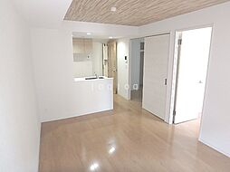 メニーズコート元町北 2LDKの写真