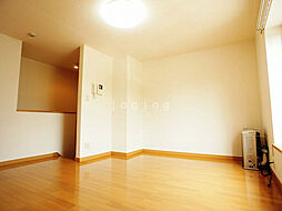 RED BOX 103 1階1LDKのリビング/ダイニング