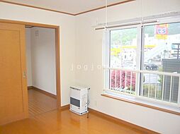 ＶＩＬＬＡもいわ 204 2階1LDKのリビング/ダイニング