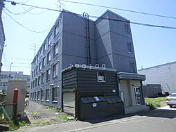 サンシャイン西岡 2階