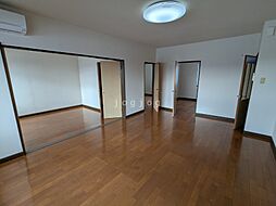 エメラルド410 3LDKの写真