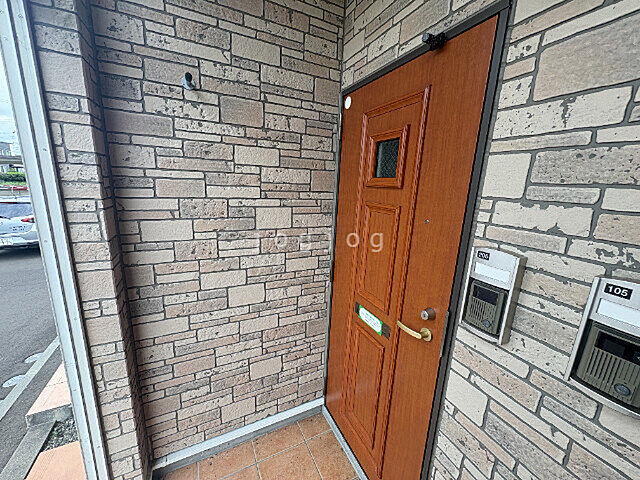 10 / 11