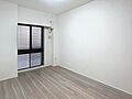 6帖の洋室は、...