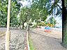 周辺：新森中央公園 徒歩9分。広場や噴水地、遊具などがある大きな公園です。季節ごとの植物が植えられているので、散歩やウォーキングにもおすすめです。 670m