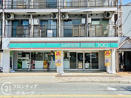 ローソンストア100東淀川瑞光店 徒歩5分。 370m