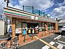 周辺：セブンイレブン大阪今福東1丁目店 徒歩5分。 390m