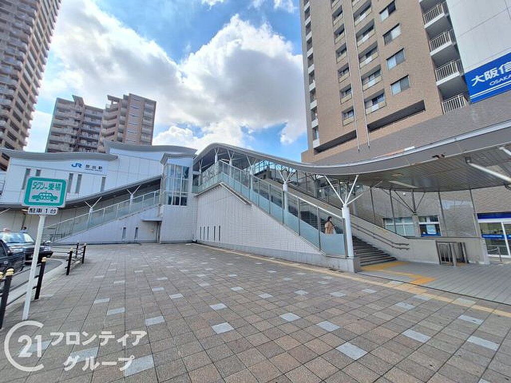 Image 10