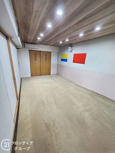 開放感あふれる空間でこれからの新しい生活が楽しみになりますね!家族団らんの時間はもちろんゲストを招いても余裕のある広さがあります。
