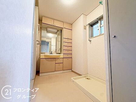 物件から受けた印象や、周辺の生活環境への疑問まで、気になることを何でも話してみてください。暮らしのイメージを一緒に整理していきましょう