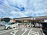 周辺：セブンイレブン守口梶町4丁目店 徒歩4分。 300m