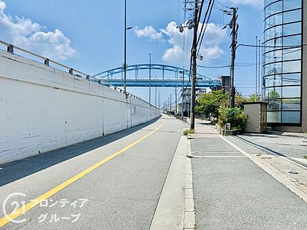 住まい探しは、情報収集の段階から動き出すことで選択肢が広がります。気になる物件があれば、まずお気軽にお問い合わせください