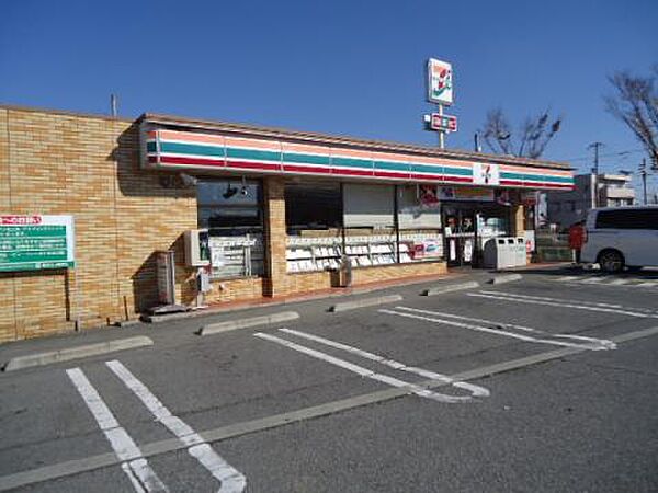 画像18:【コンビニエンスストア】セブンイレブン社町社店まで482ｍ