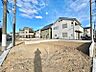 外観：住まい探しは街探し。みんなが街探しのポイントにしているのは何。　第1位は過半数が支持した納得の 「交通の利便性」。続いて3割以上の人が「住環境」と「公園、緑地の充実」です。