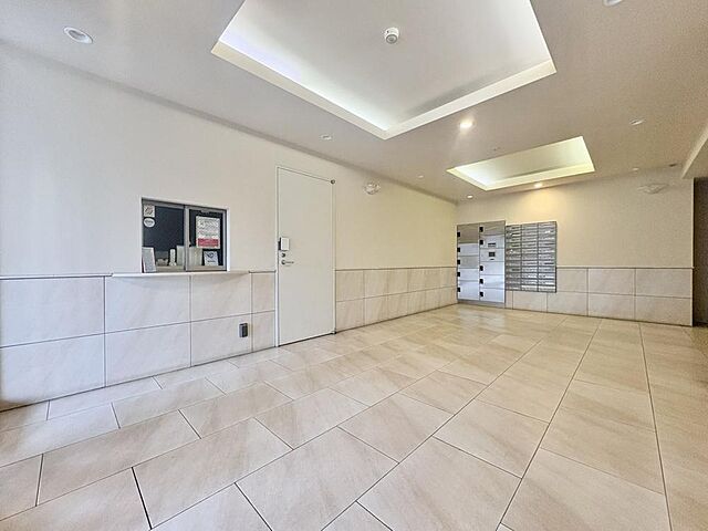 エントランス グランボア四葉の丘 6階/-