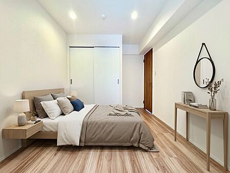 【配置してある家具や小物はCGによるイメージです】 【Bedroom】居室