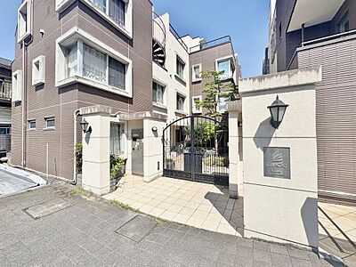 外観：【Exterior】外観