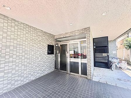 【Entrance】エントランス