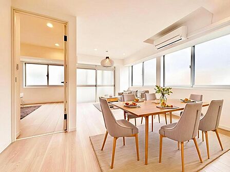 【配置してある家具や小物はCGによるイメージです】【Livingroom】リビング