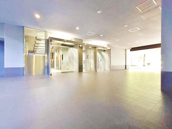 エントランスを拡大表示