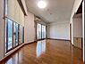 リビング/ダイニング：【画像処理技術で家具を消し、空室イメージを再現しています】【Livingroom】リビング