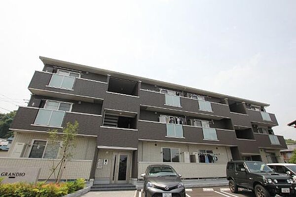 広島県尾道市高須町(賃貸アパート2LDK・3階・52.27㎡)の写真 その1