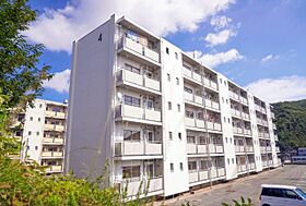 岡山県玉野市玉原２丁目（賃貸マンション2K・2階・33.51㎡） その1