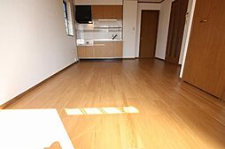 JR福塩線 万能倉駅 徒歩27分の賃貸アパート 2階2LDKのリビング/ダイニング