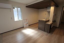 JR山陽本線 福山駅 徒歩10分の賃貸アパート 2階1LDKのリビング/ダイニング