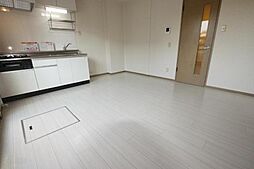 JR山陽本線 東福山駅 3.6kmの賃貸アパート 2階2DKのリビング/ダイニング