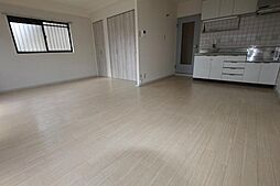 JR山陽本線 東福山駅 徒歩30分の賃貸マンション 3階1LDKのリビング/ダイニング