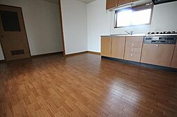 JR山陽本線 東福山駅 4.5kmの賃貸アパート 3階2LDKのリビング/ダイニング