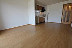 JR山陽本線 大門駅 5.5kmの賃貸アパート 2階2LDKのリビング/ダイニング