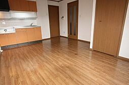 JR山陽本線 大門駅 5.6kmの賃貸アパート 2階2LDKのリビング/ダイニング