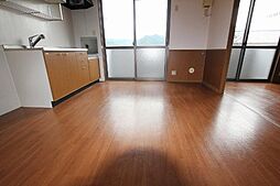 JR福塩線 新市駅 3.2kmの賃貸アパート 2階2DKのリビング/ダイニング