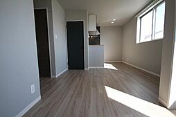 JR山陽本線 松永駅 徒歩33分の賃貸アパート 2階1SLDKのリビング/ダイニング