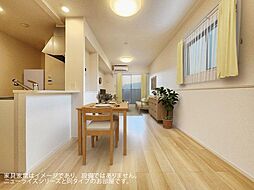 JR山陽本線 松永駅 徒歩10分の賃貸アパート 2階2LDKのリビング/ダイニング