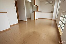 JR山陽本線 福山駅 6.2kmの賃貸アパート 2階1LDKのリビング/ダイニング