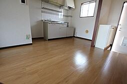 JR福塩線 万能倉駅 徒歩10分の賃貸アパート 2階2DKのリビング/ダイニング