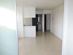 JR山陽本線 東福山駅 徒歩10分の賃貸アパート 2階1LDKのリビング/ダイニング