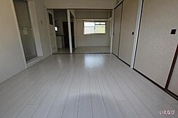 JR宇野線 常山駅 徒歩22分の賃貸マンション 1階2Kのリビング/ダイニング