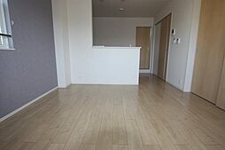 JR山陽本線 東福山駅 4.4kmの賃貸アパート 2階2LDKのリビング/ダイニング