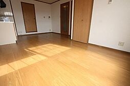 JR福塩線 近田駅 徒歩6分の賃貸アパート 2階2LDKのリビング/ダイニング